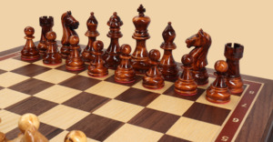 Шахматы Гамбит (средние)