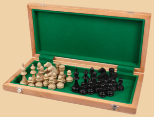 Шахматы Сражение (венге, клетка 5 см)