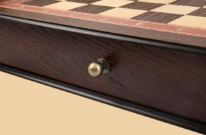 Шахматная доска в форме ларца Премиум (дуб антик и ясень, ящики для фигур , клетка 4,5 см)