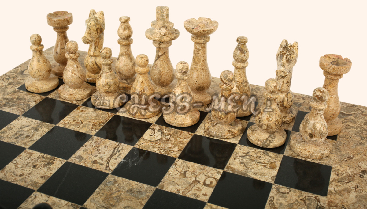 Шахматы Монарх Презент (чёрная яшма и ракушечник, 31 на 31 см)