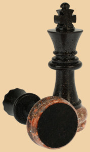 Шахматные фигуры Блиц чёрно-белые (с медной поталью и блёстками, полимерная смола)