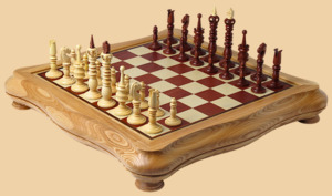 Шахматы Калверт (светлые)